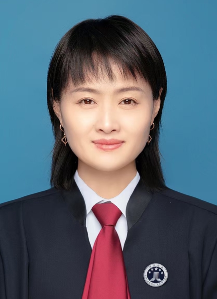 张璐